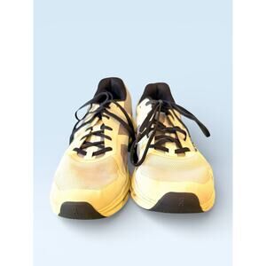 On Cloud Cloudrunner Womens Size 7 - Excellent Soles